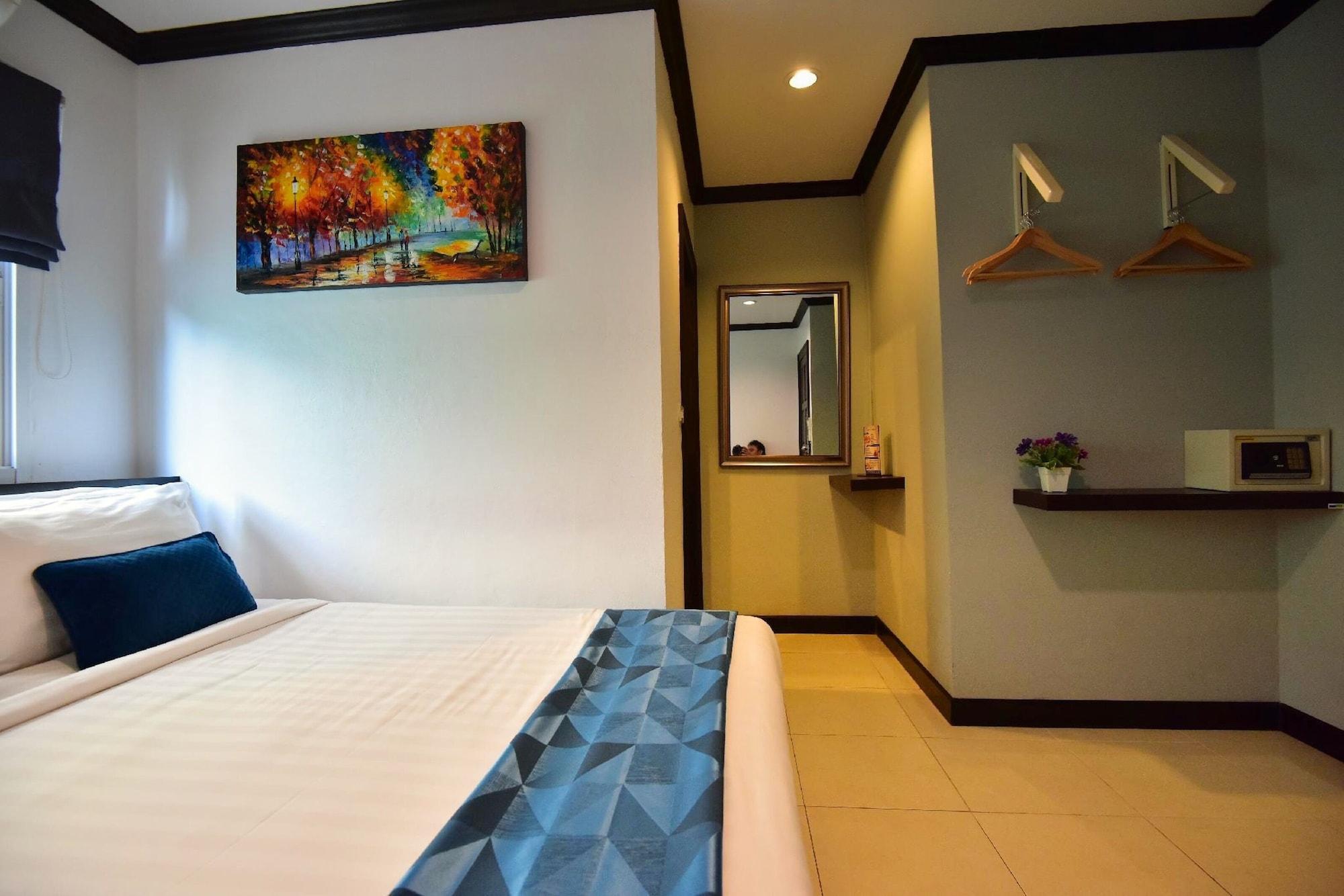 Hallo Hotel Patong