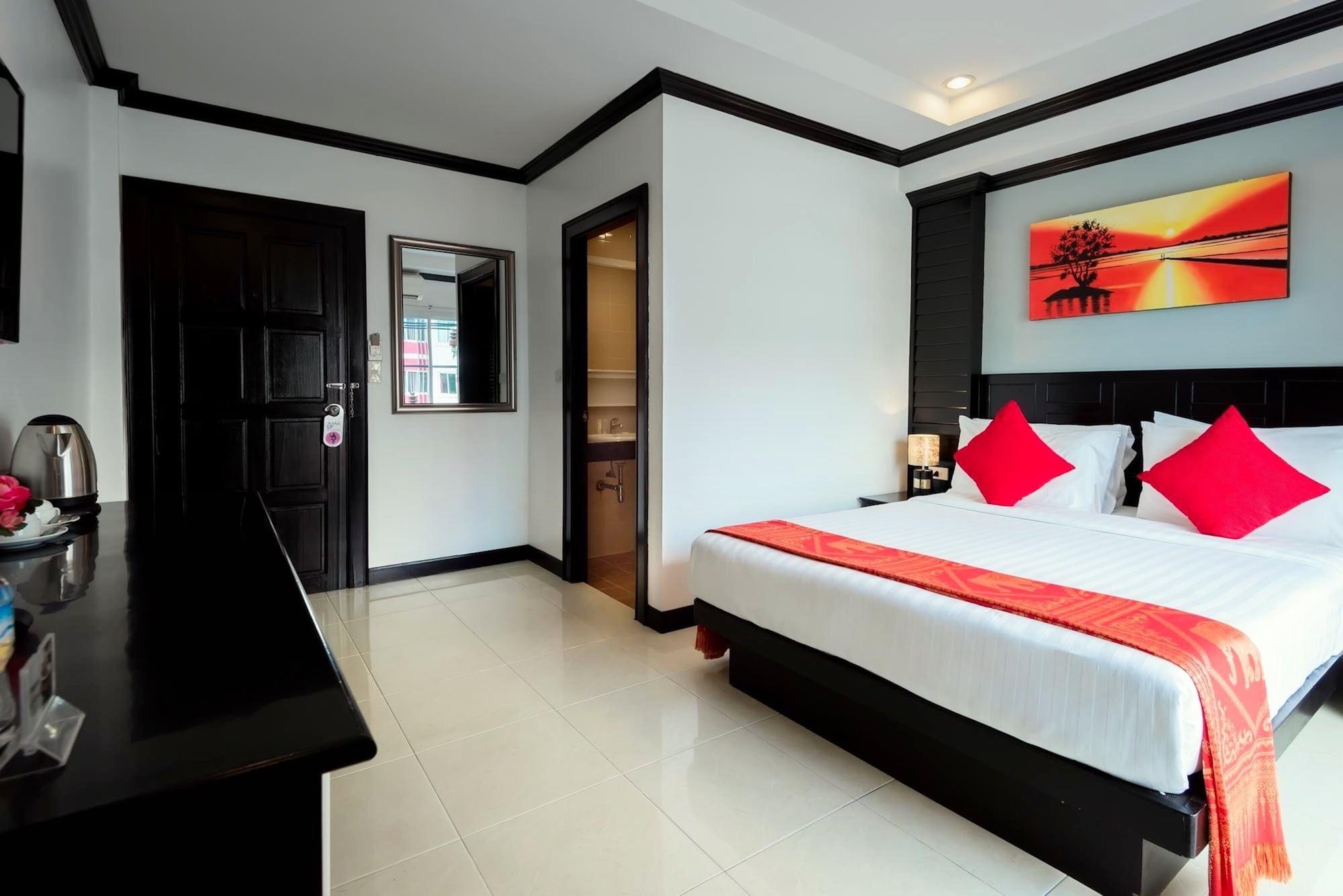 Hallo 3* Patong