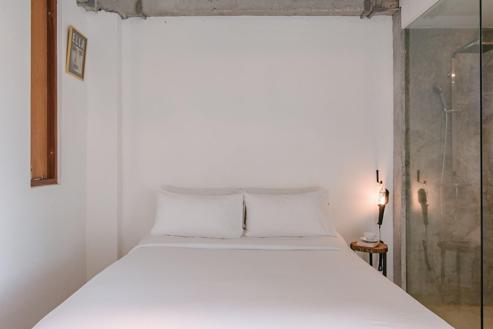 Ella Bed 3*