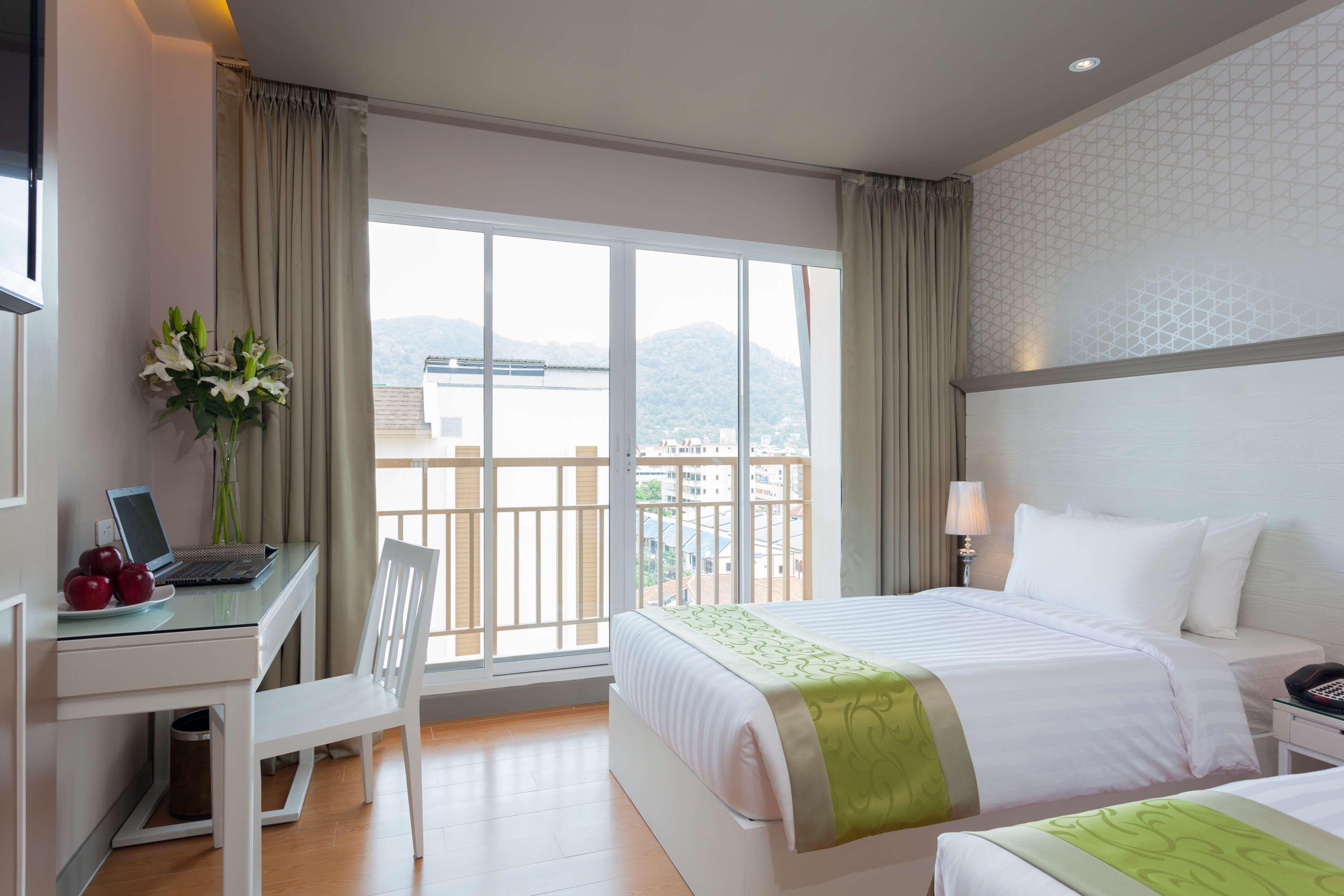 Western 4* Patong