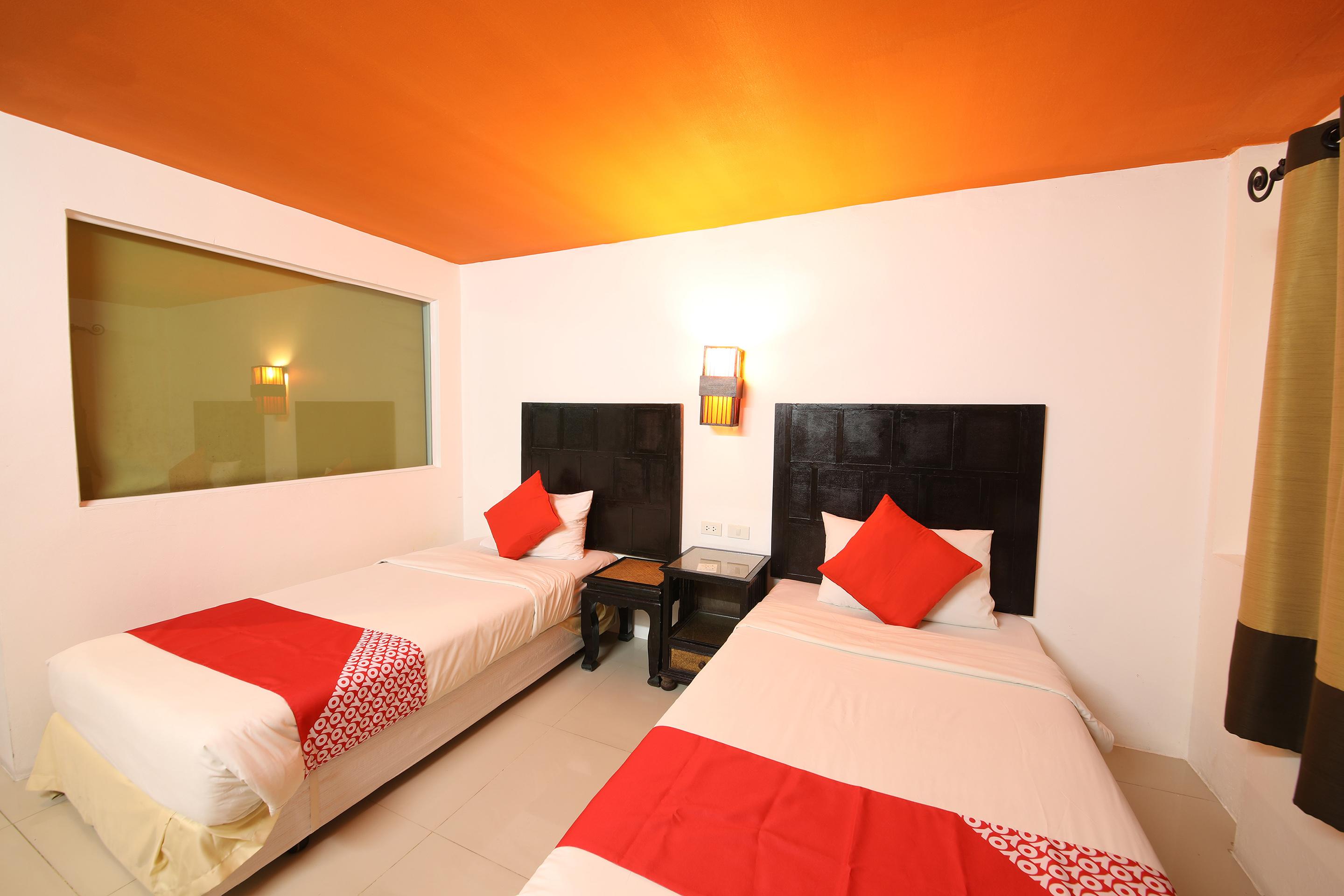 Oyo 126 Station House Hotel