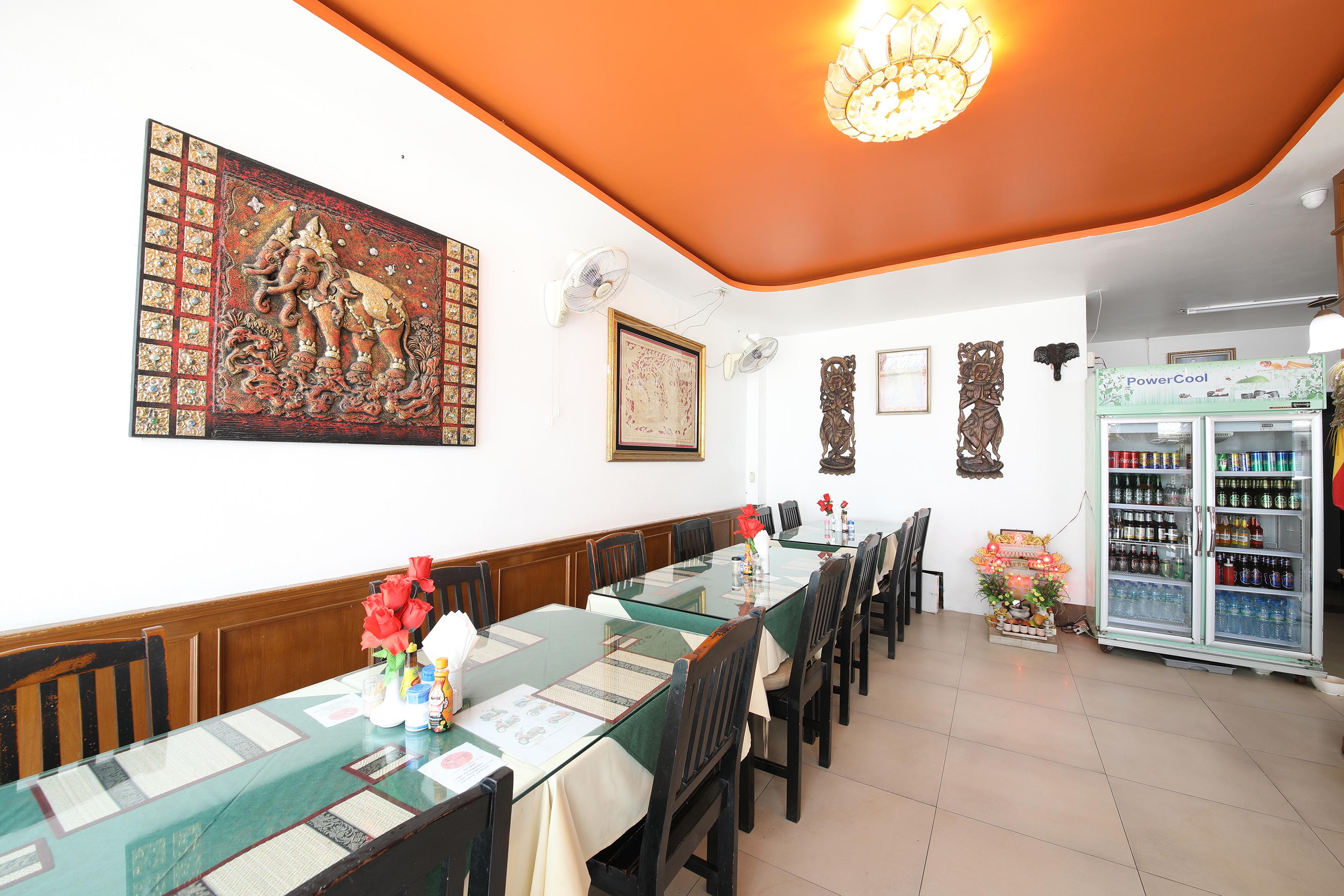 Oyo 126 Station House Hotel