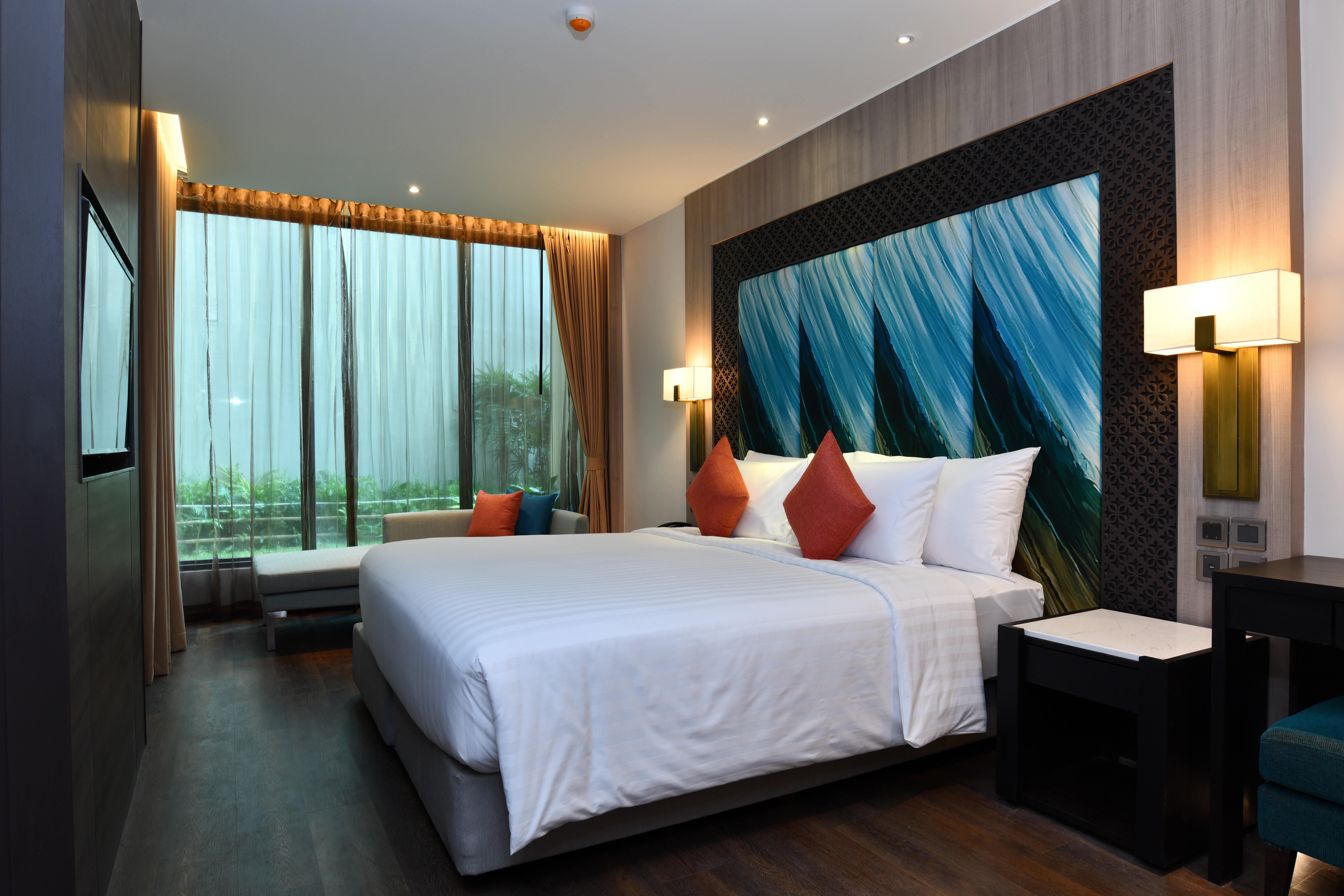 Skyview Phuket Hotel