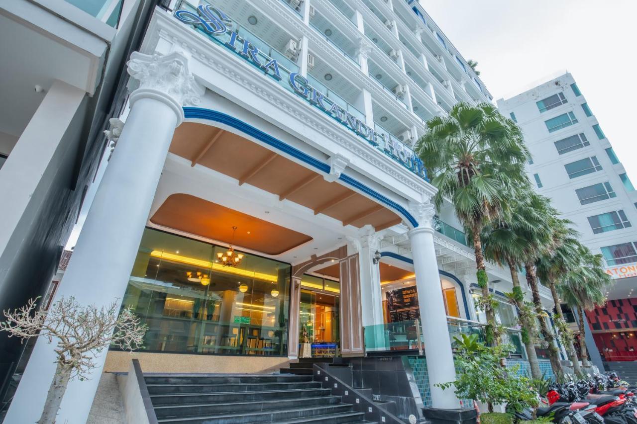 Hotel Sira Grande & 4*