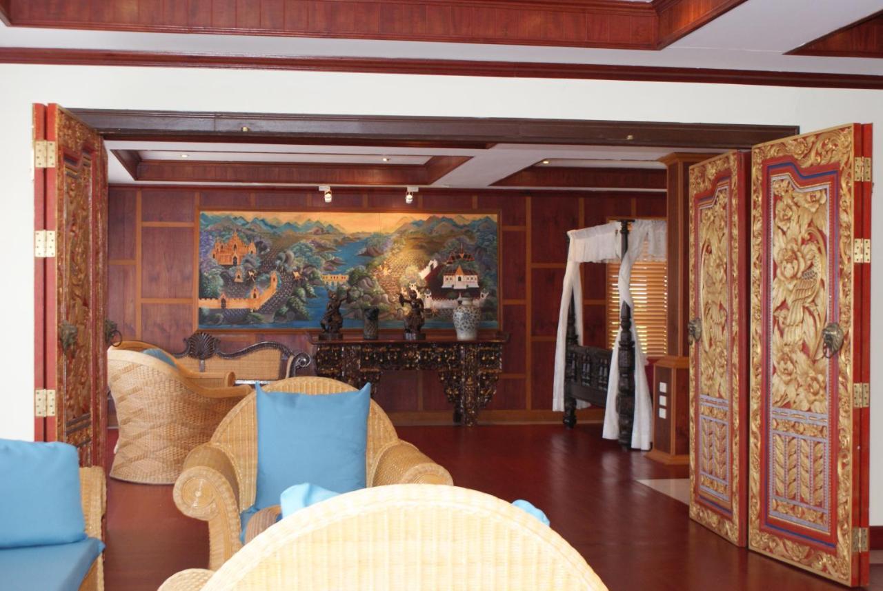 Edouard & Sha Extra Aparthotel