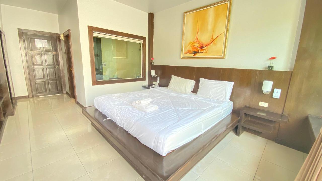 Sm Hotel Patong