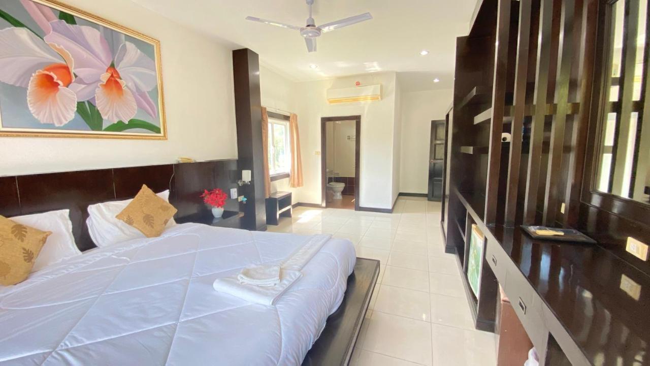 Sm Hotel Patong