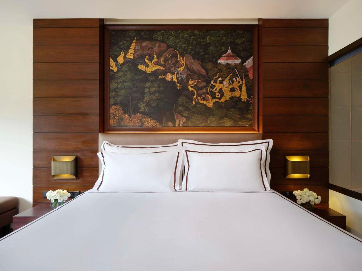 Novotel Phuket Vintage Park Hotel