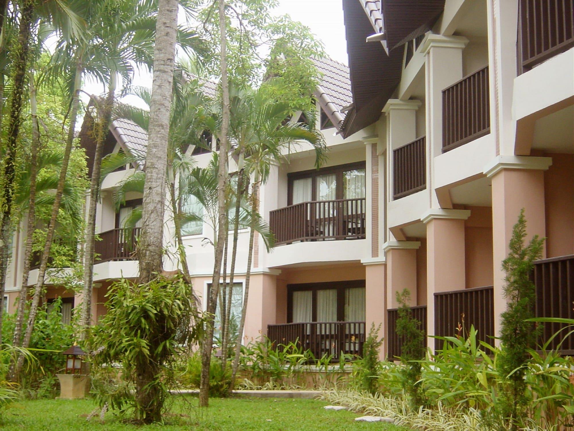 Resort Duangjitt And - Sha