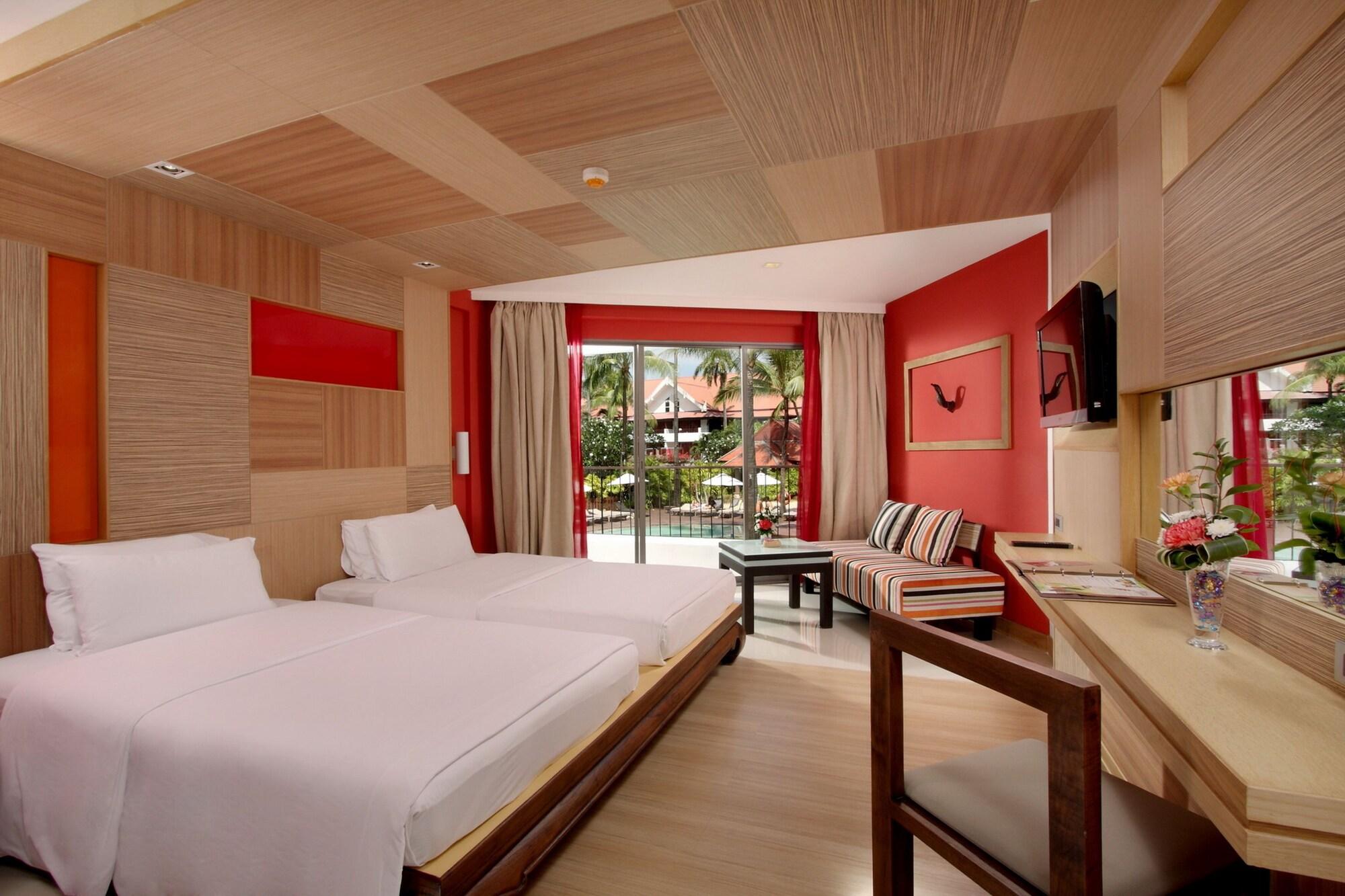 Patong Beach Hotel 4* Patong