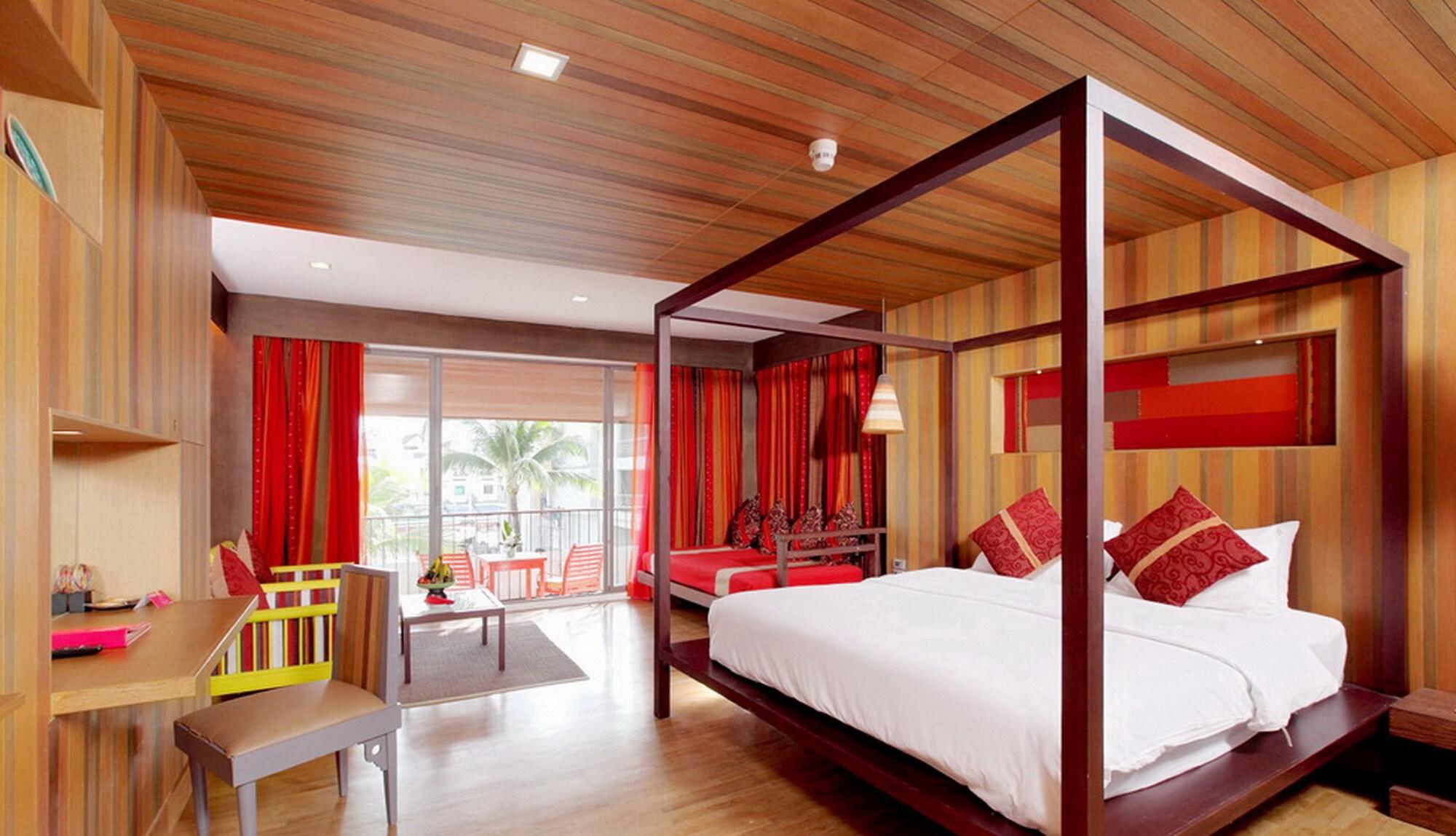 Patong Beach Hotel Hotel 4*