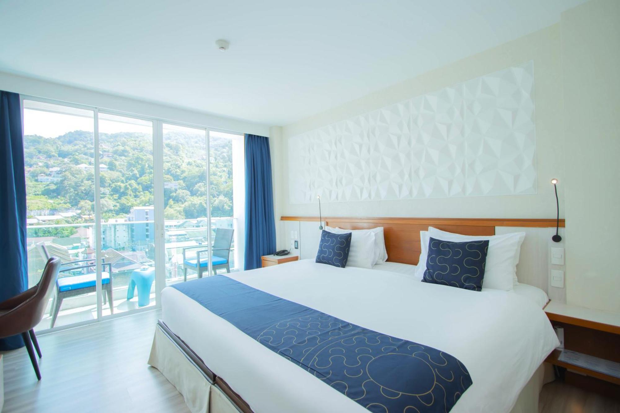 Sira Grande & Patong