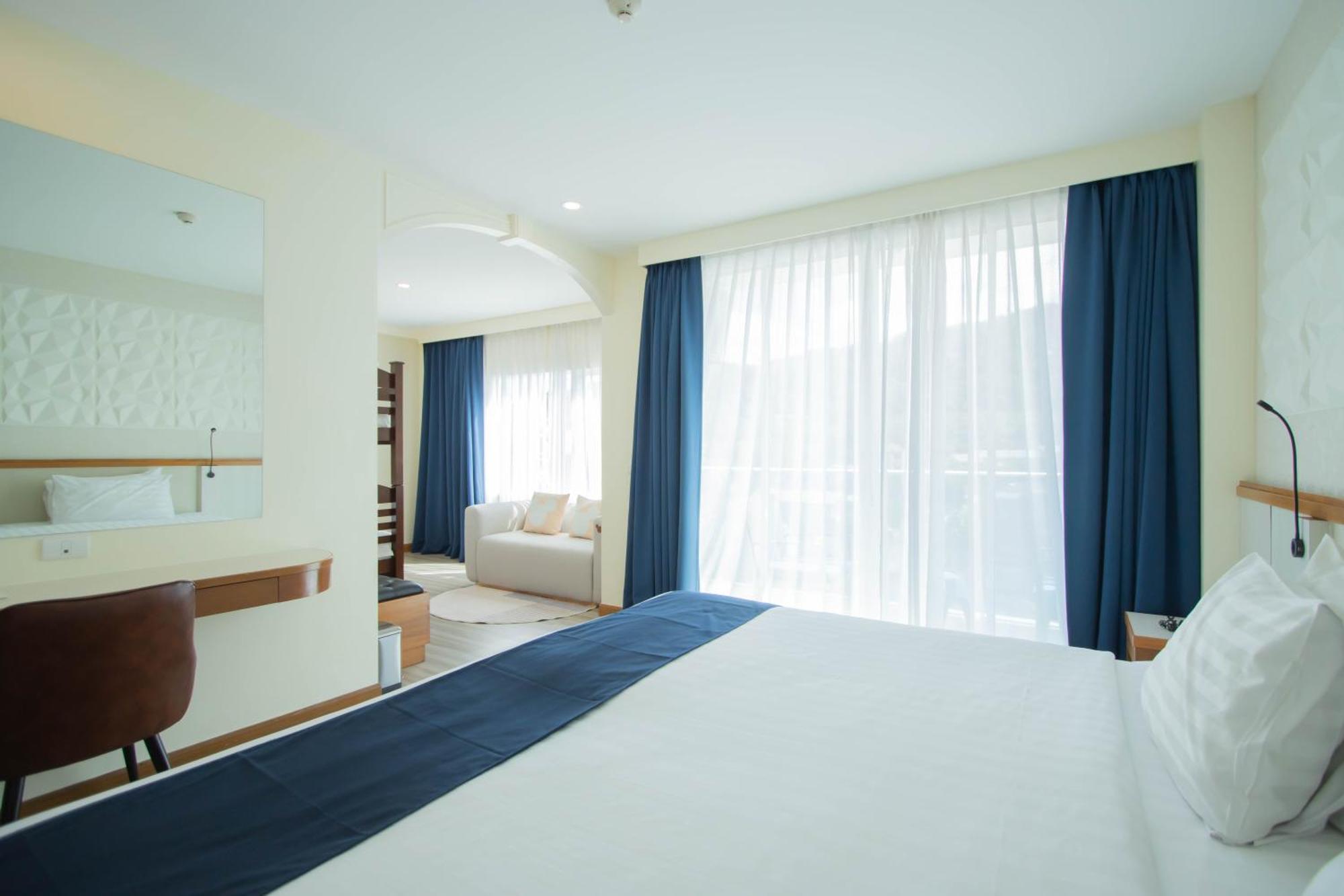 Hotel Sira Grande & Patong