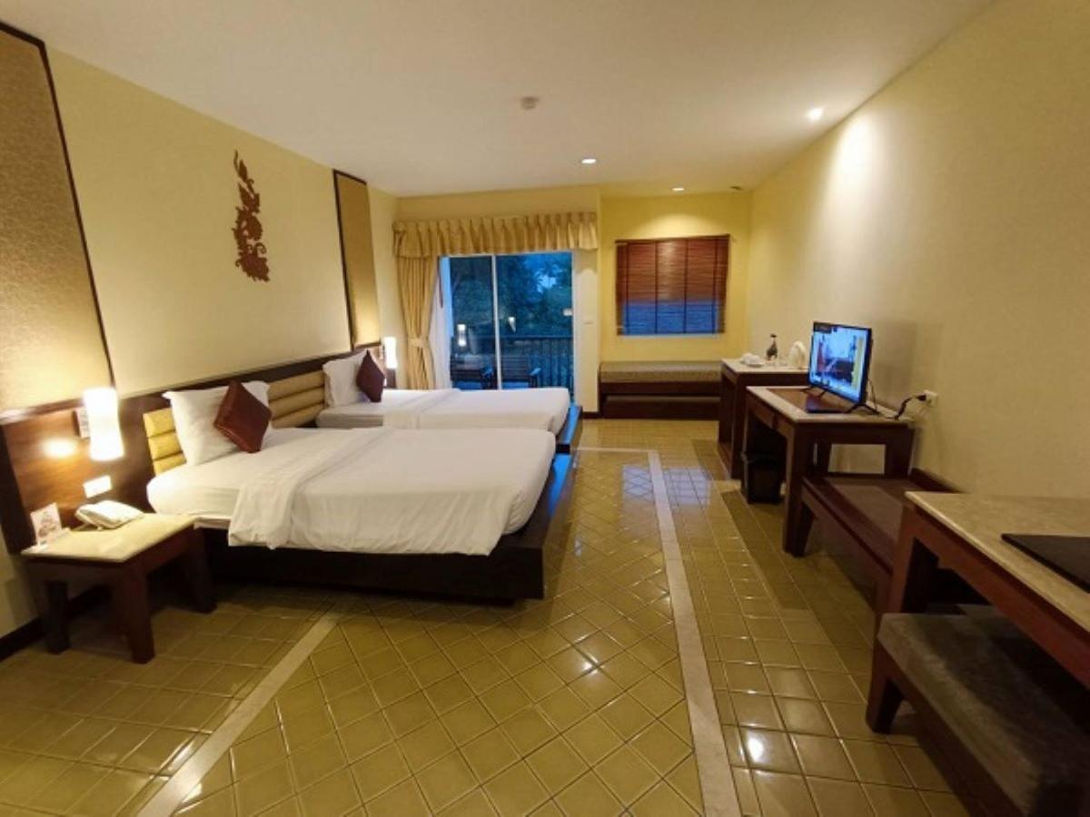 Duangjitt And - Sha Resort 5*