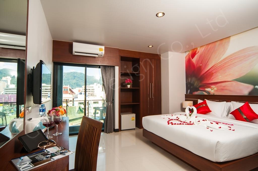 The Crystal Patong