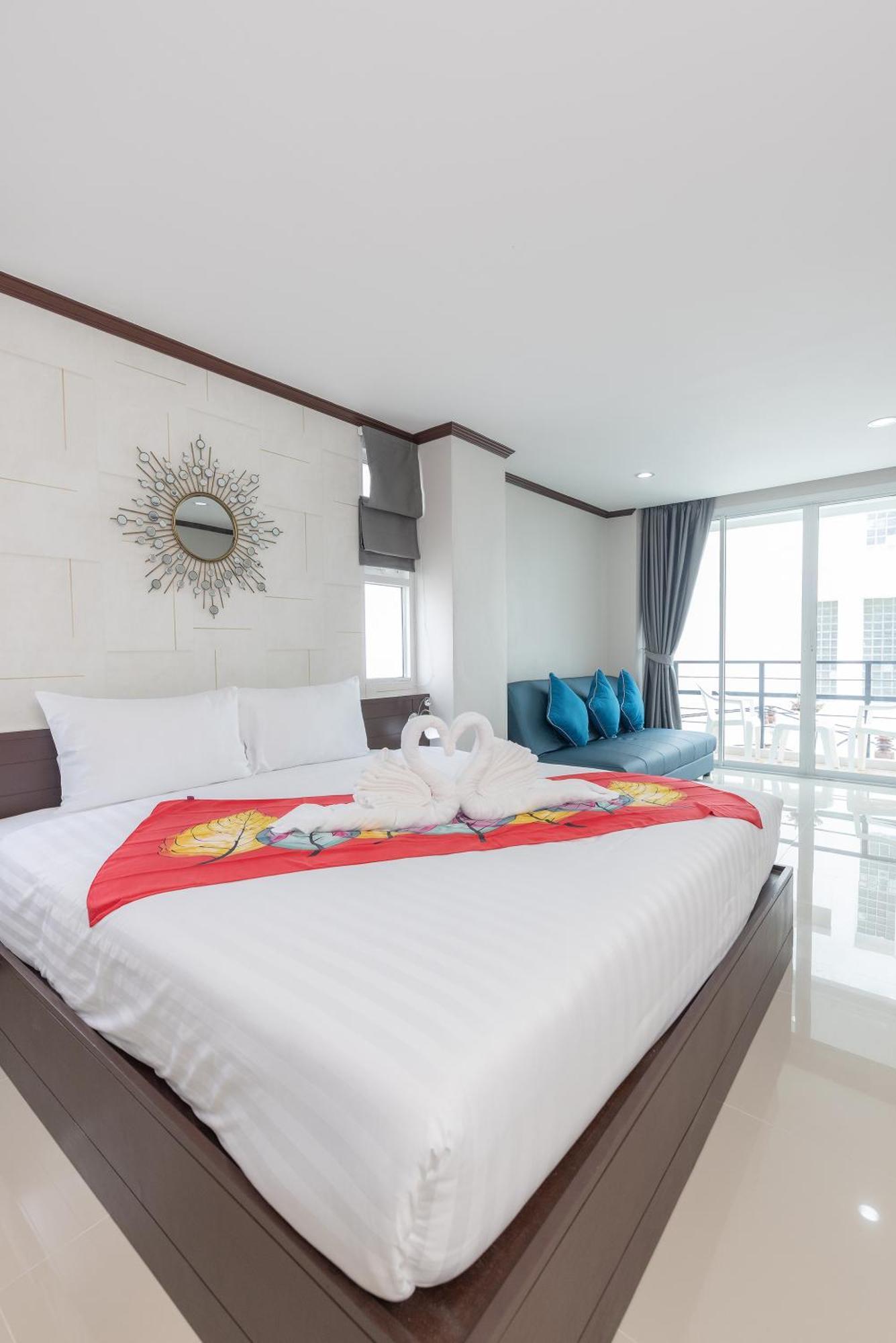 The Chic Hotel Patong