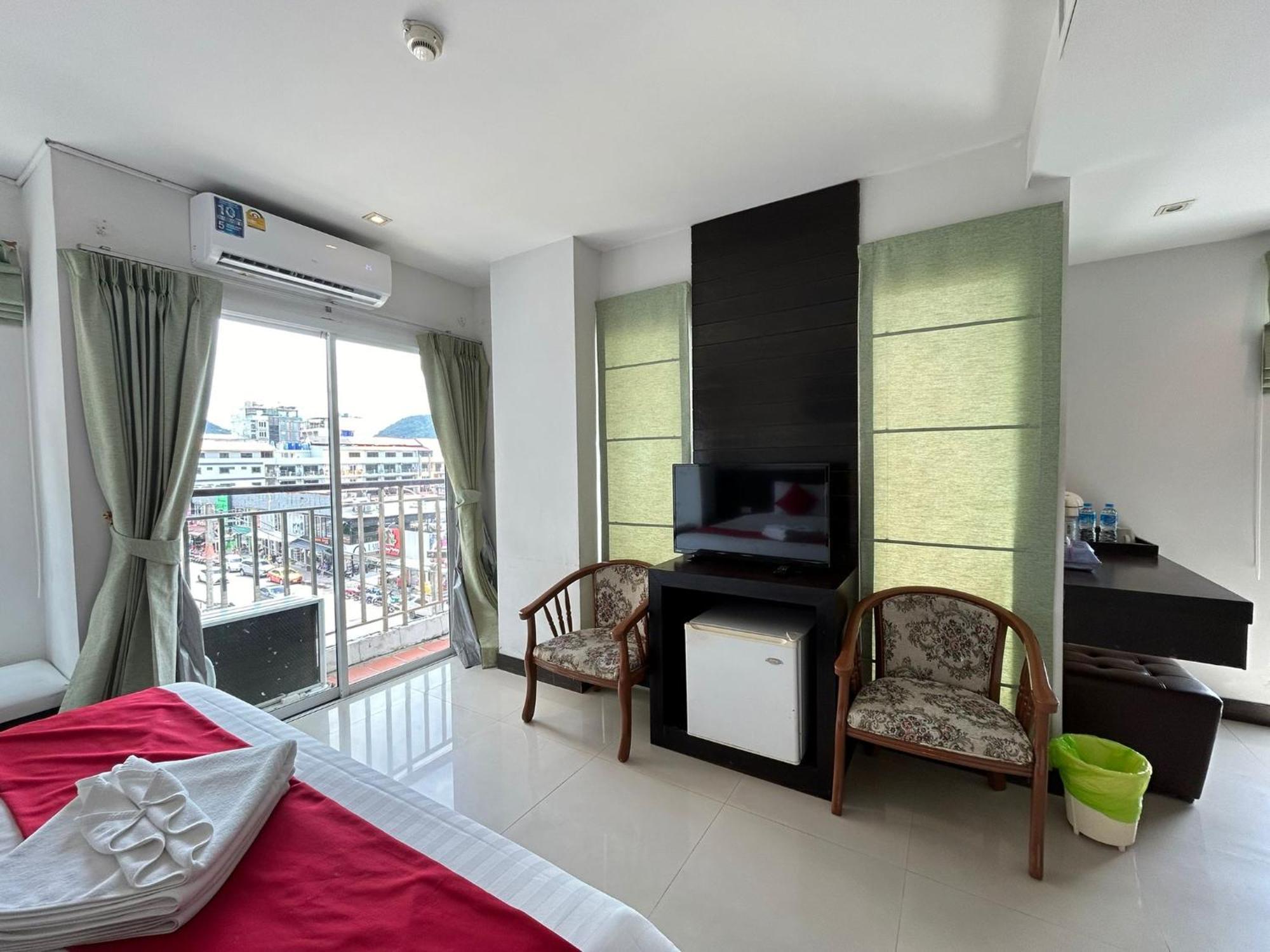 Hotel Cocoon Apk &