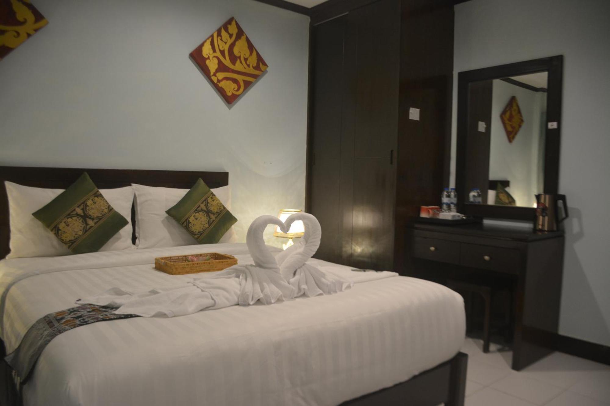 Moon Guest house 2*