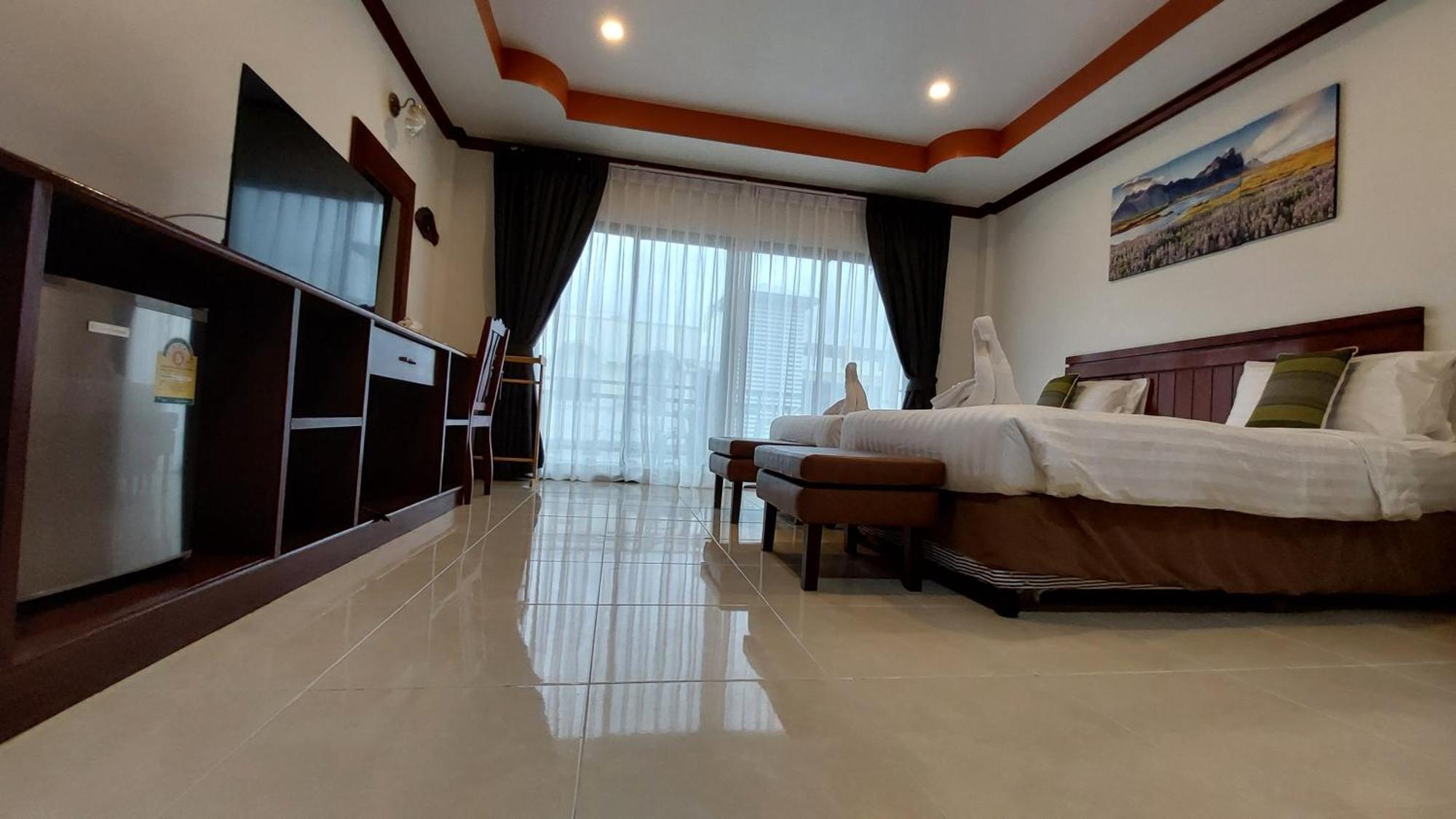 Albergue Benetti House Patong