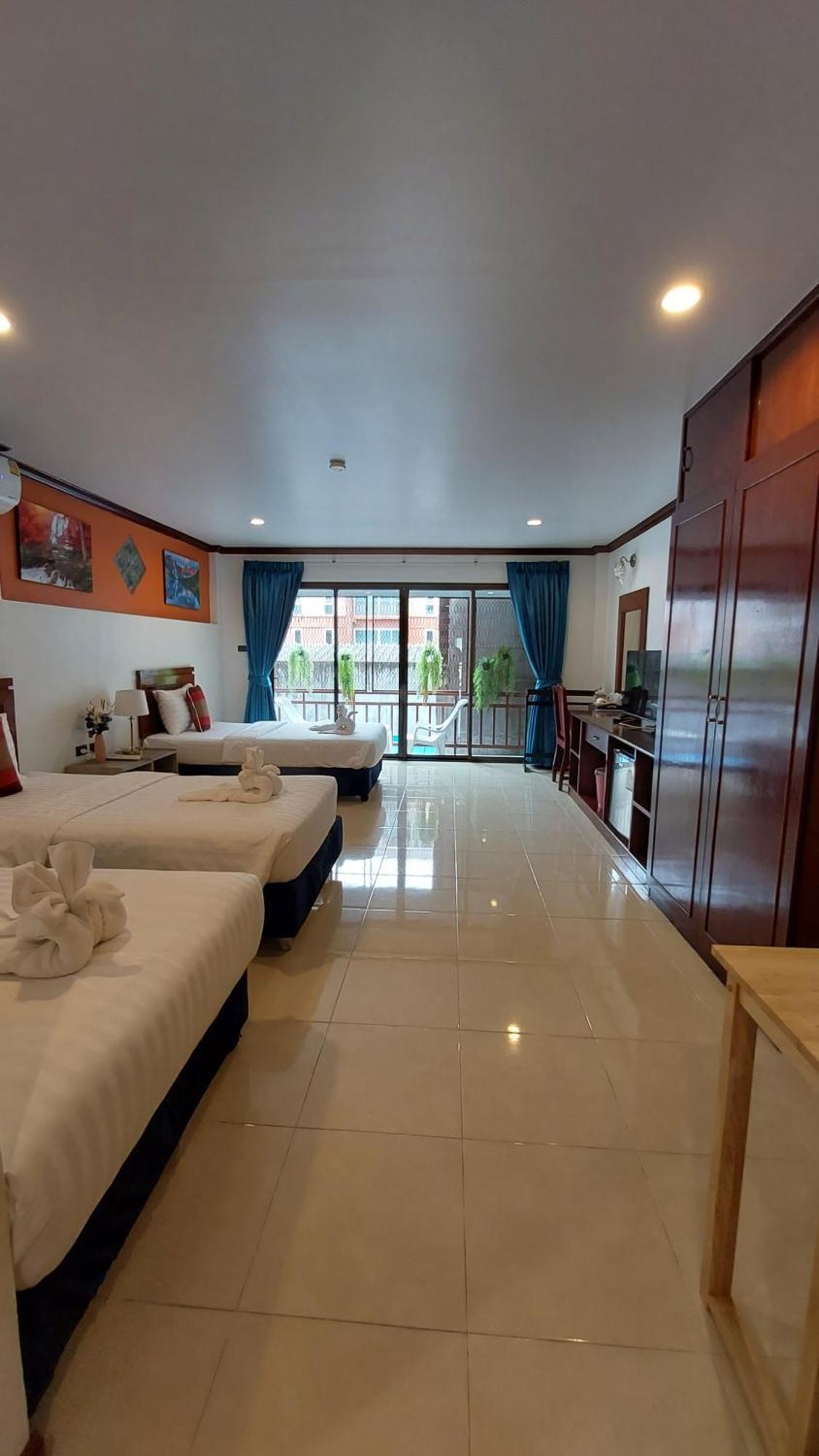 Benetti House Albergue