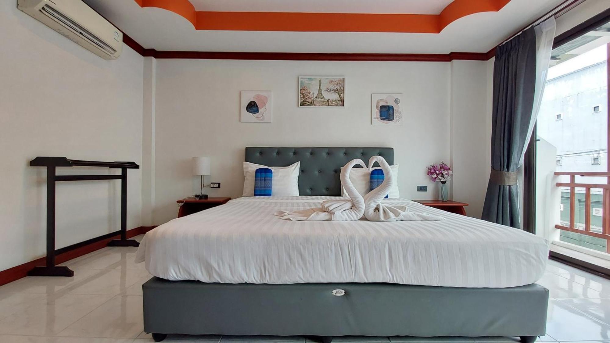 Benetti House Albergue Patong
