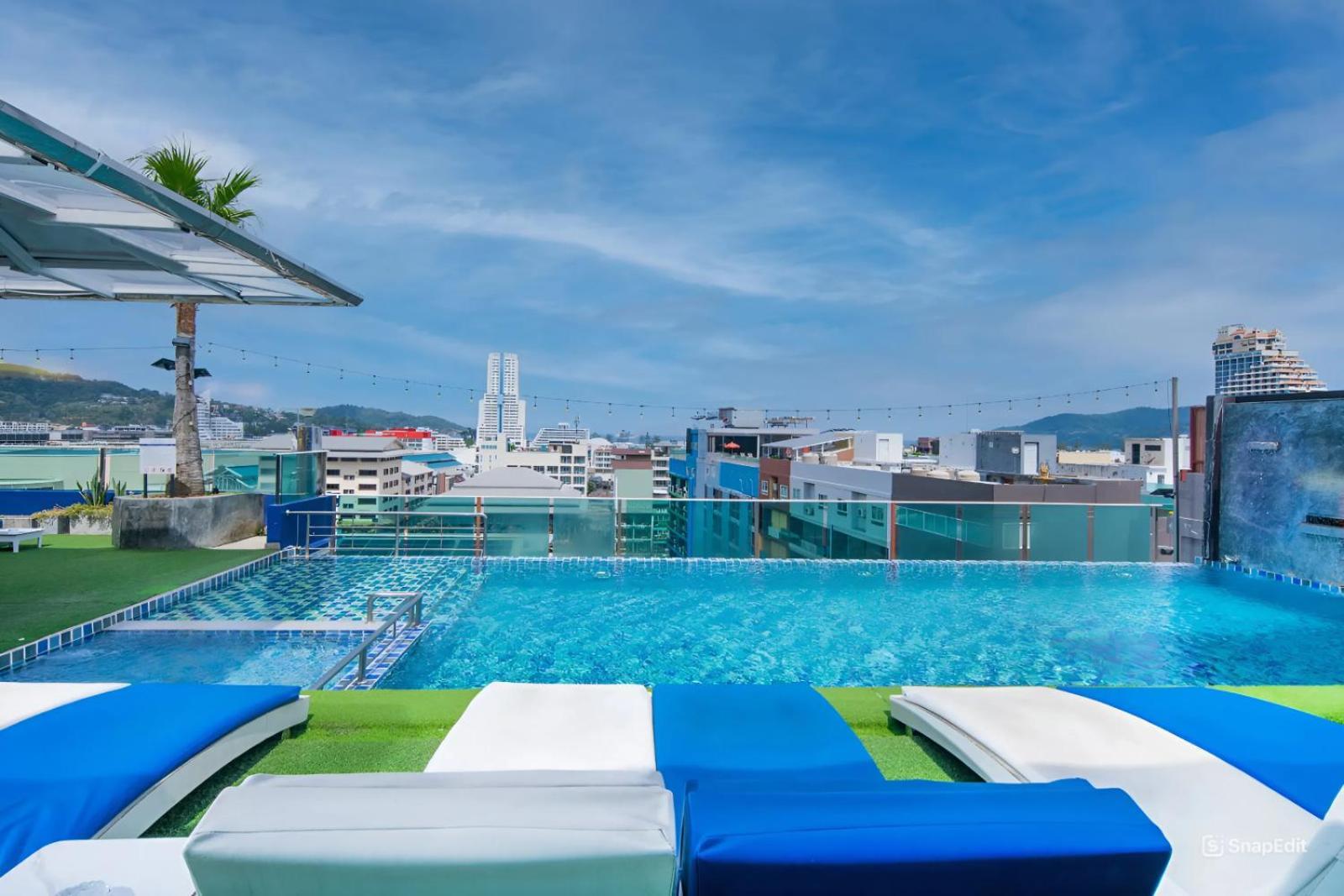 Sira Grande & Hotel 4*