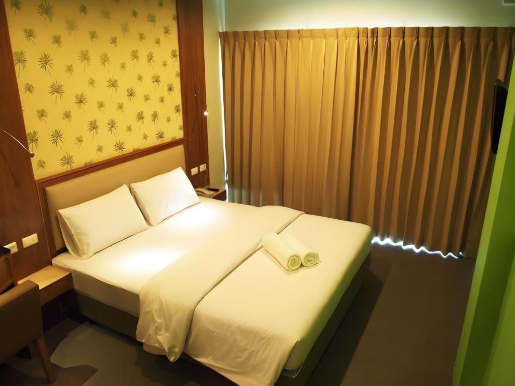 Phuket Ecozy Hotel Patong