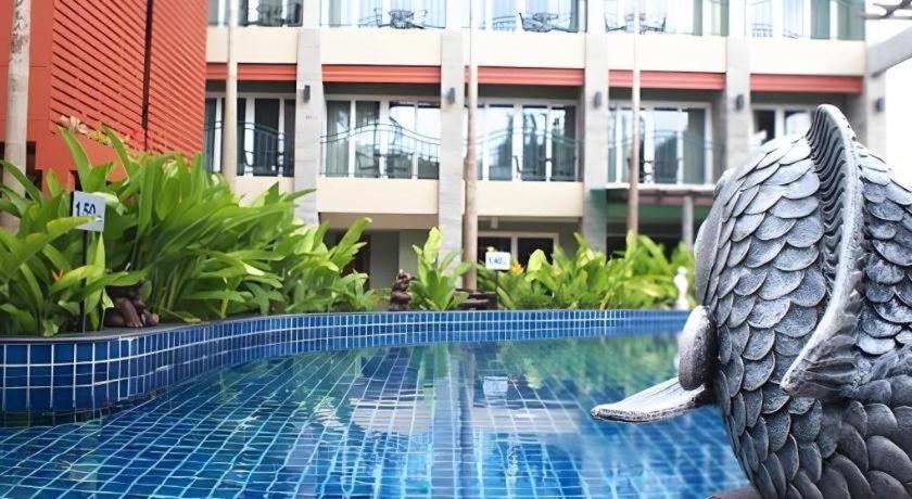Hotel Phuket Ecozy 2*