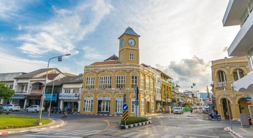 Hotel Phuket Ecozy 2*