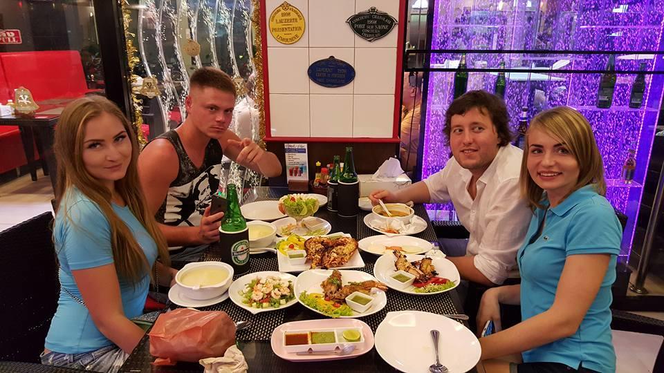 Guest house Rayaan Oriental & Restaurant *