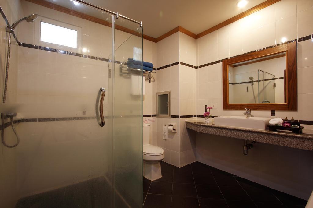 Blue Club & Hotel 4*