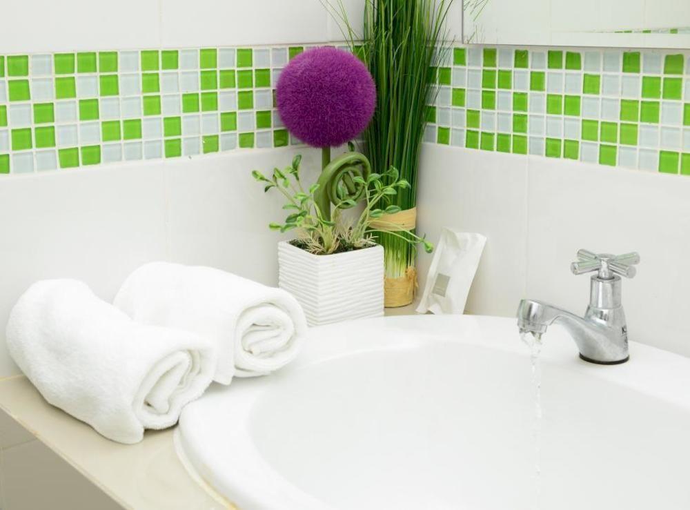Hotel Oyo 1078 Enrich Boutique Place 2*