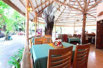 Hotel Baan Pron Phateep Patong