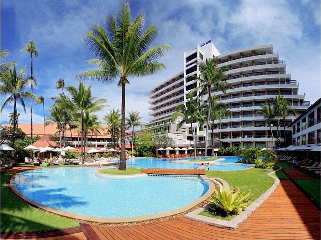 Patong Beach Hotel 4* Patong