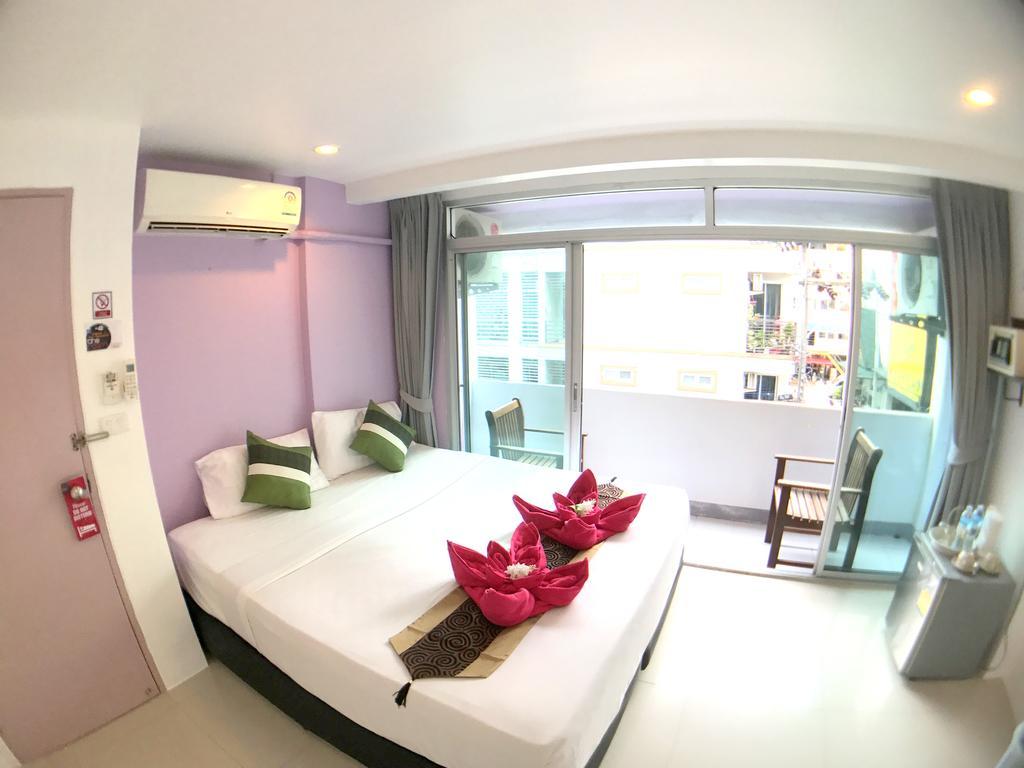 Hotel The
