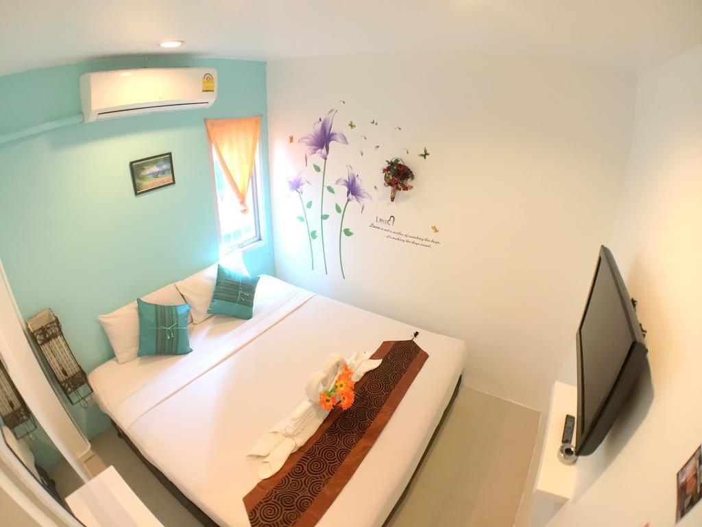 Hotel The