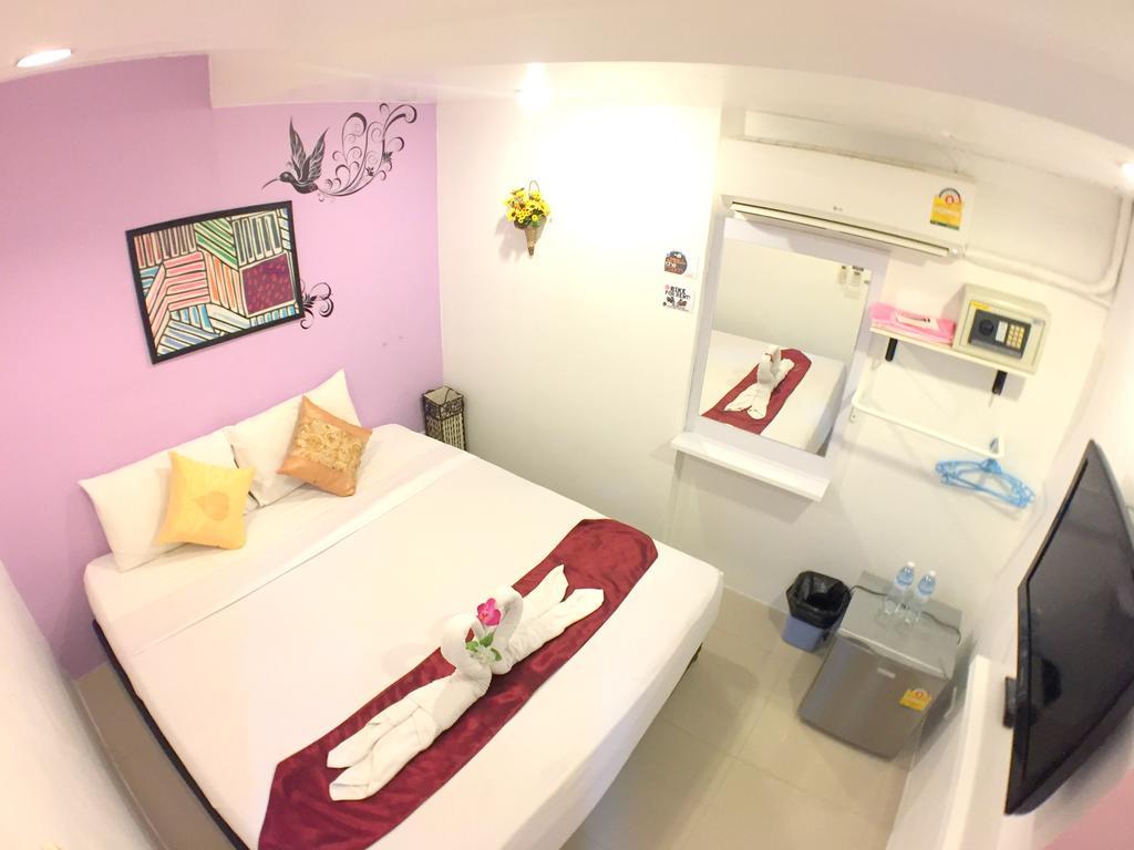 Hotel The 2*