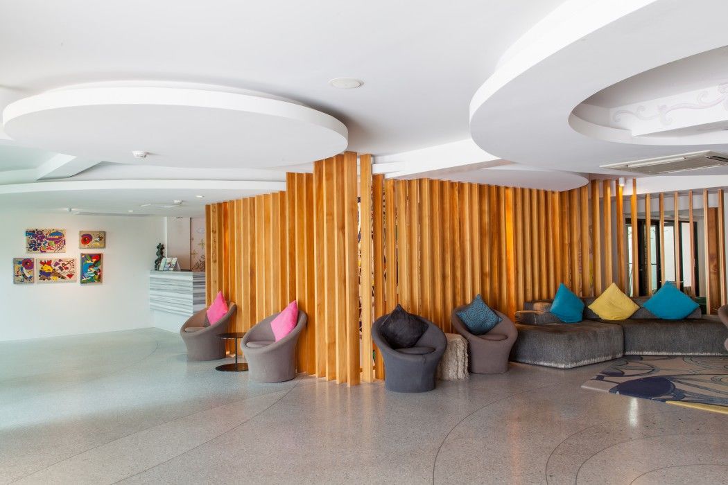 B - Lay Tong Hotel 4*