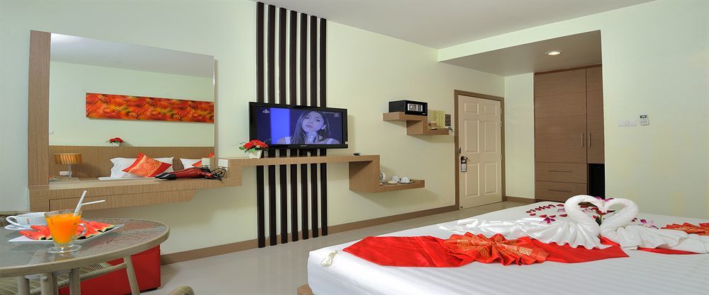 Pimrada Hotel 3*