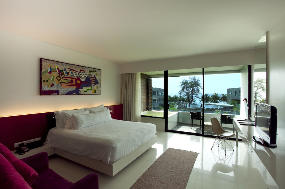 Hotel B - Lay Tong