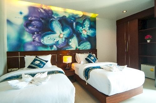 The Crystal 3*