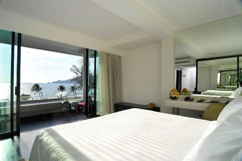 B - Lay Tong 4*