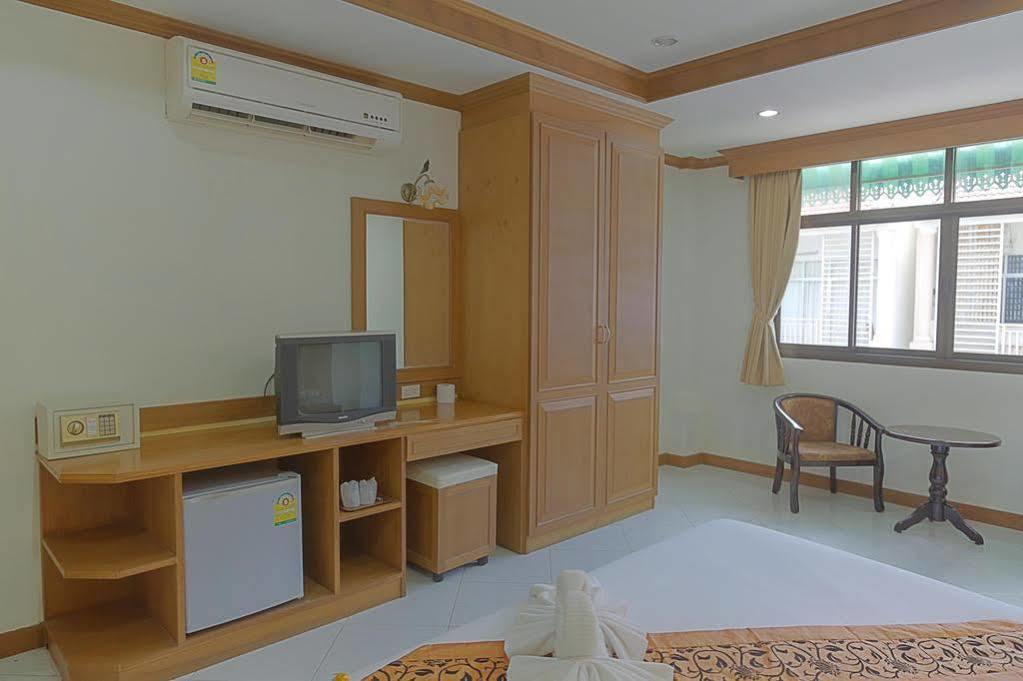 Magnific Hotel 2*