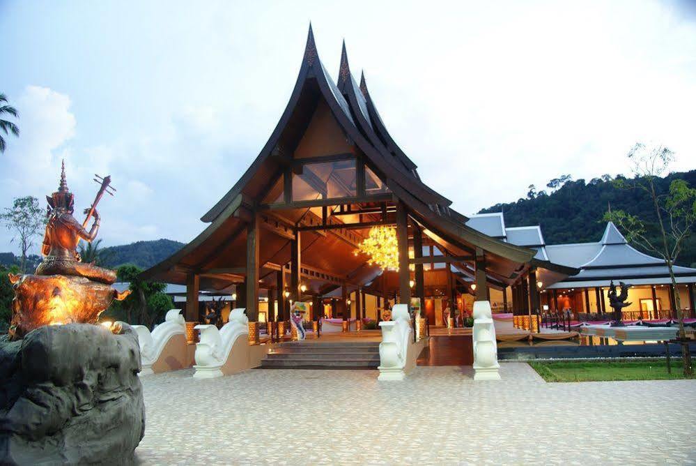 Duangjitt And - Sha Resort