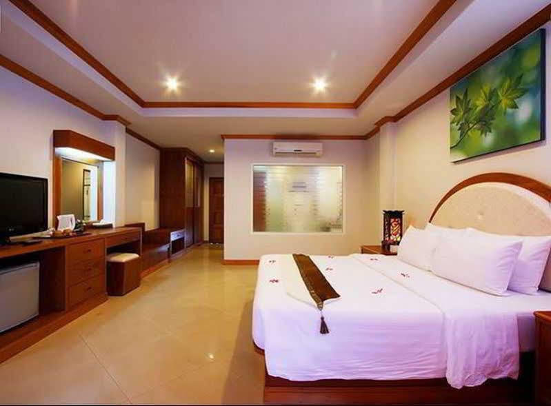Blue Club & Hotel Patong