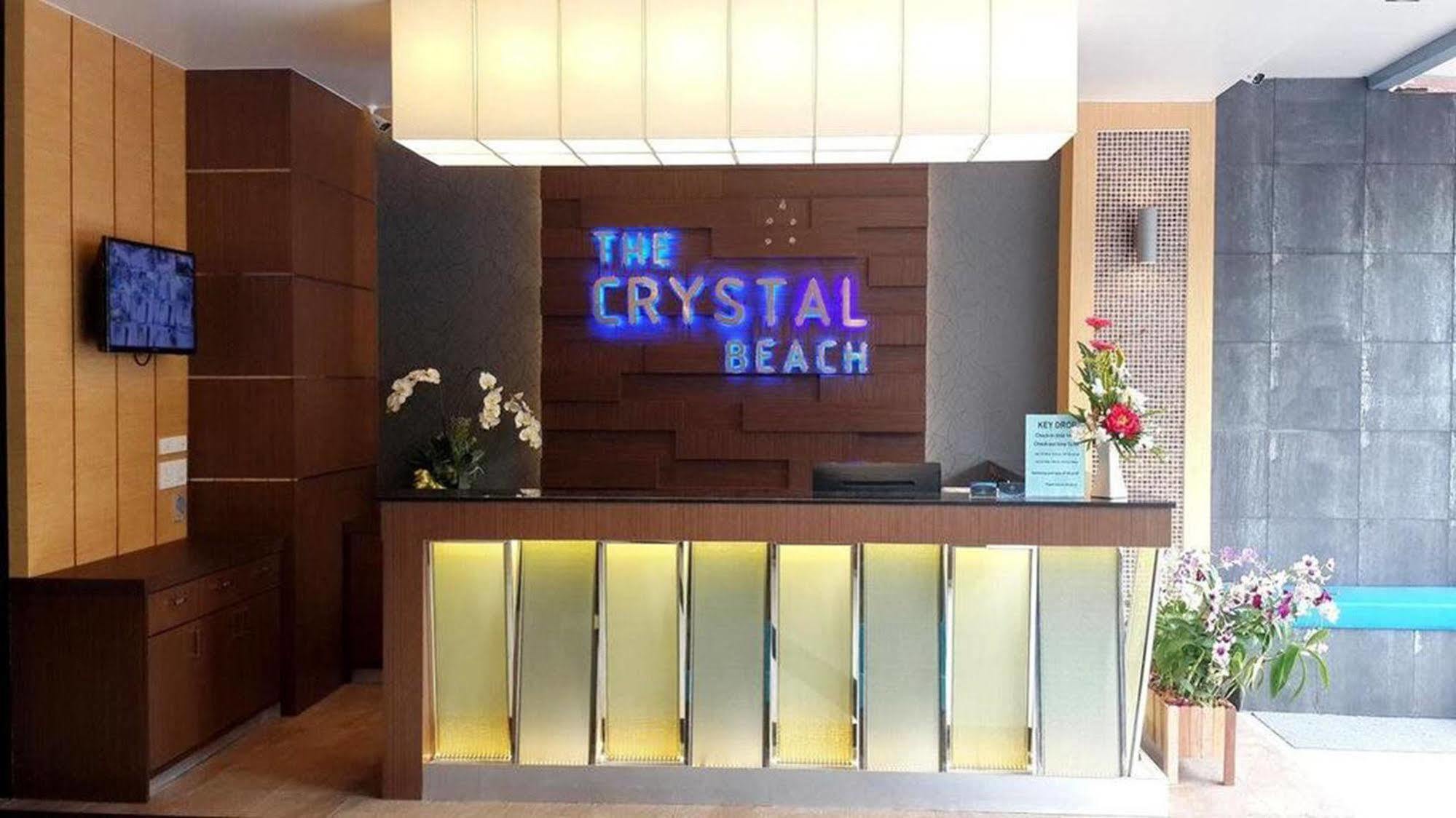 The Crystal Hotel 3*