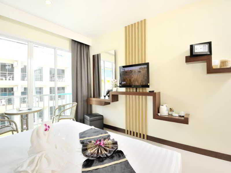 Pimrada Hotel 3*