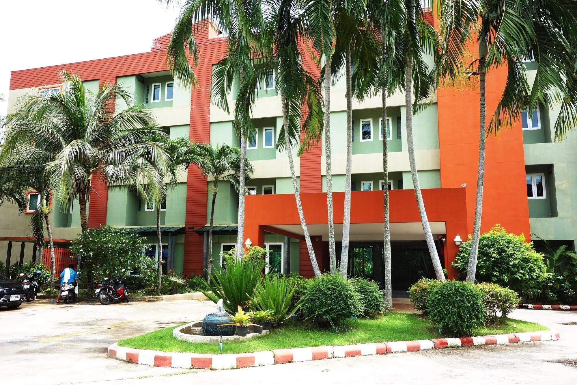 Phuket Ecozy Hotel Patong