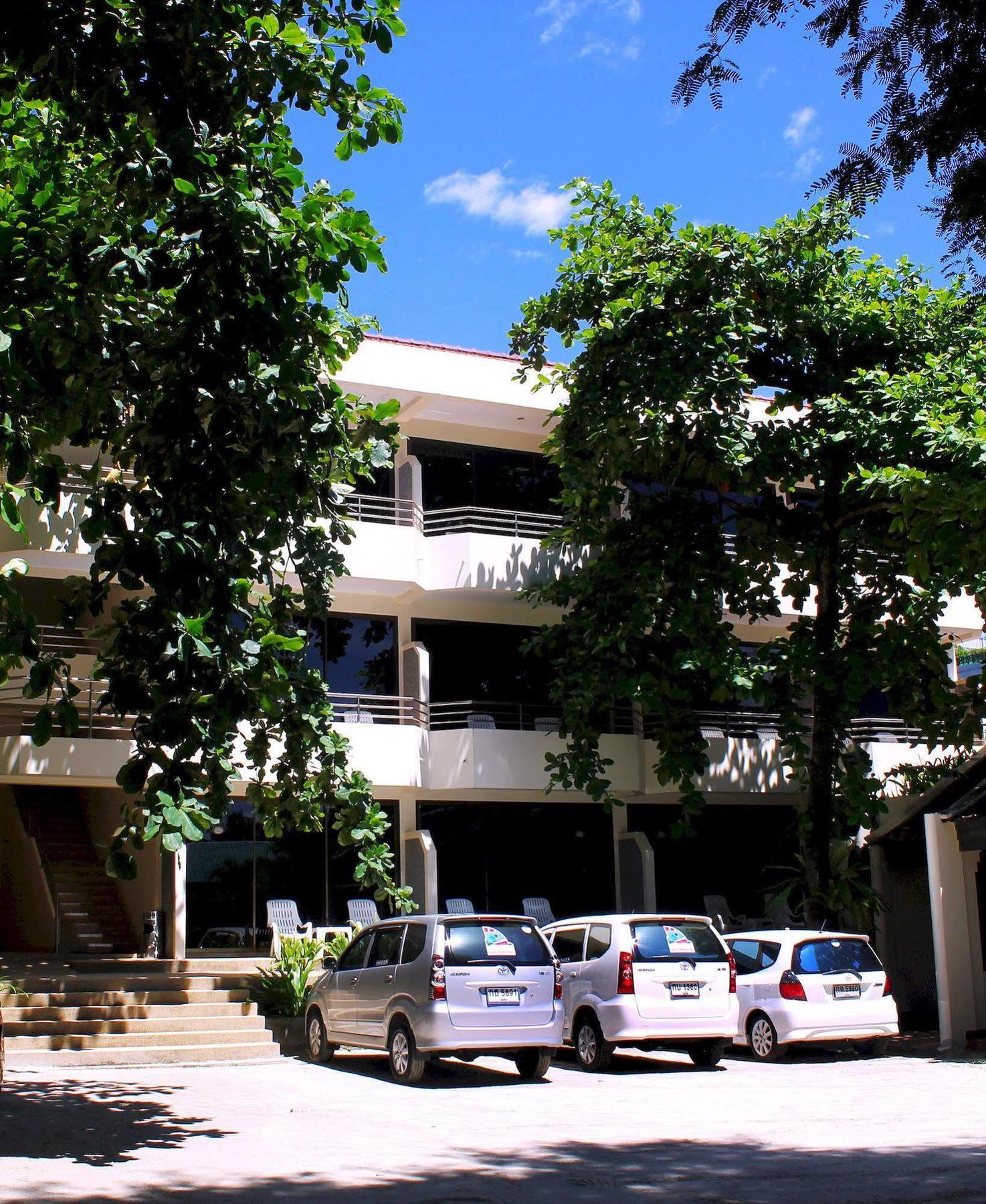 Baan Pron Phateep 3* Patong