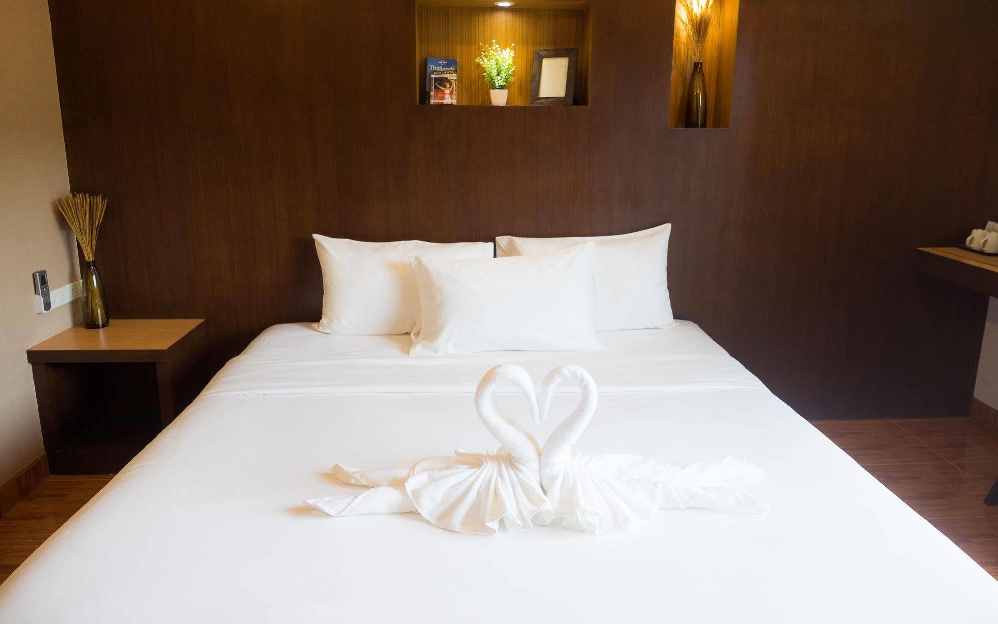Hotel Tree Hug Patong